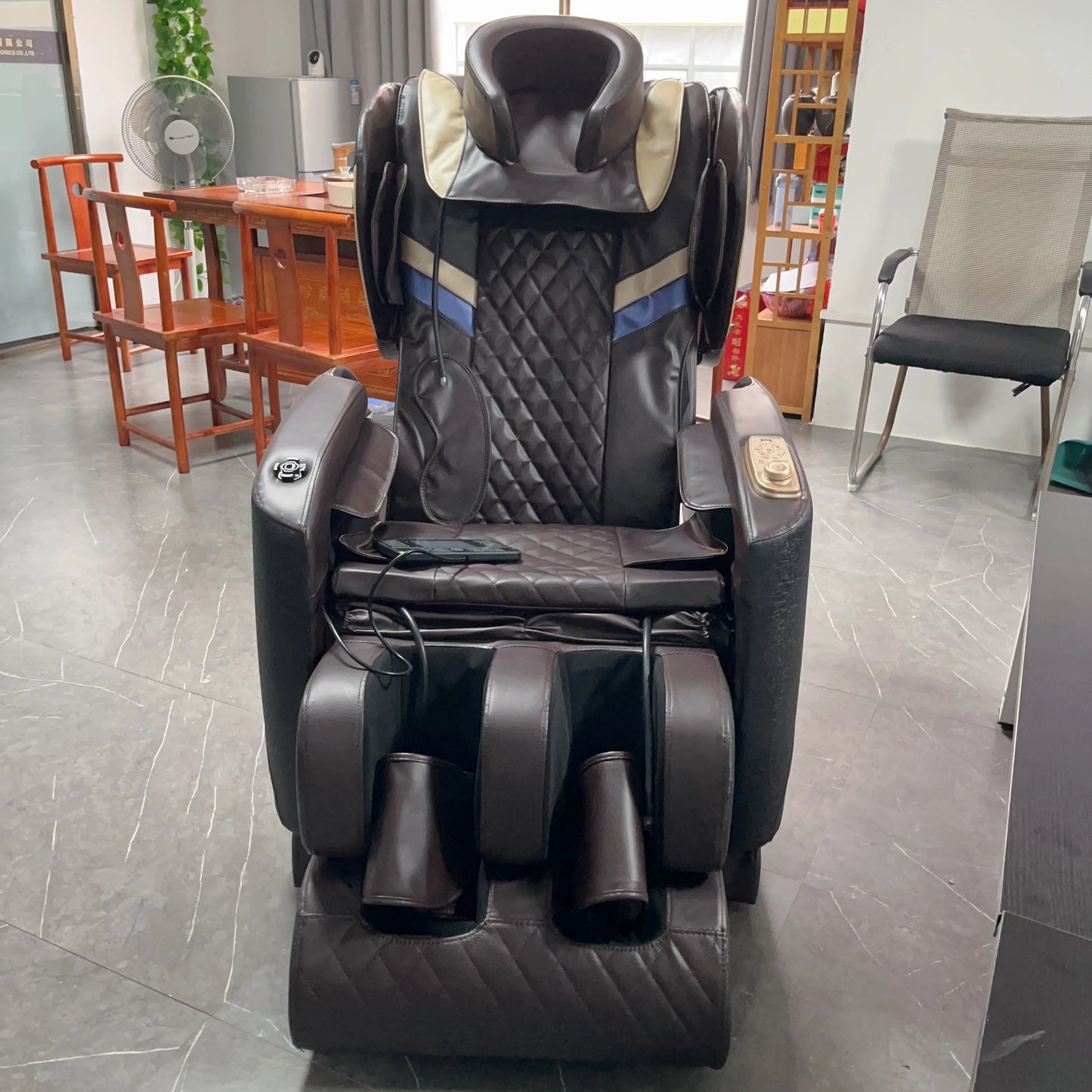 3-year warranty Electric Full Body Massage Chair Zero Gravity Intelligent Kneading massage sofa chair for home Bluetooth music